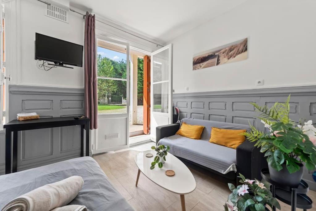 Apartmán Studio 100M De La Plage & Casino Villers-sur-Mer Exteriér fotografie